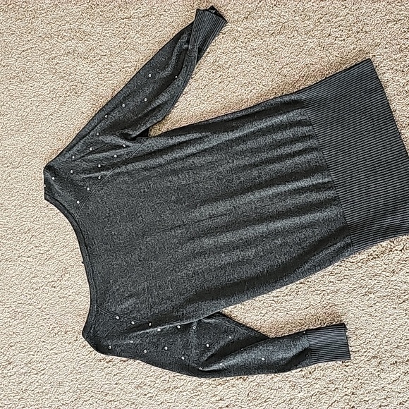 WHBM Light Knit Jeweled Top size S - Picture 3 of 10